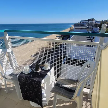 Sea Breeze - First Line Sea View Golden Sands Appartamento Varna