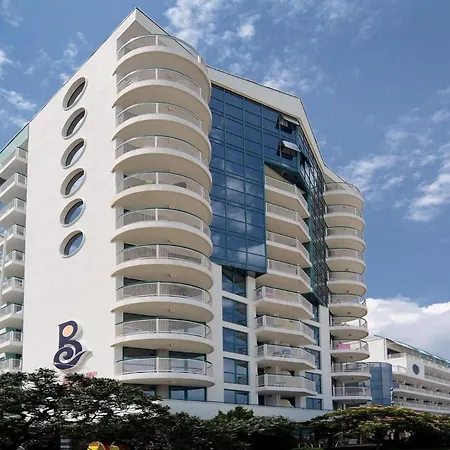 Sea Breeze - First Line Sea View Golden Sands Apartment Warna